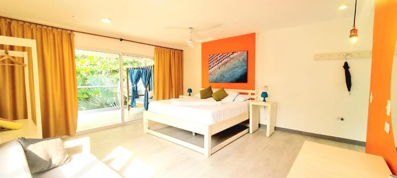 Blue Mango Beach Hotel Guachaca Ngoại thất bức ảnh